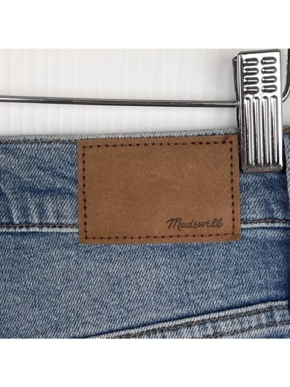 Madewell The Perfect Vintage Jean in Denman Wash 28